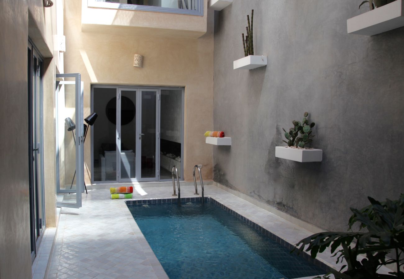 Villa in Marrakech - RIAD ROMANA, riad de charme avec piscine chauffée - MARRAKECH 