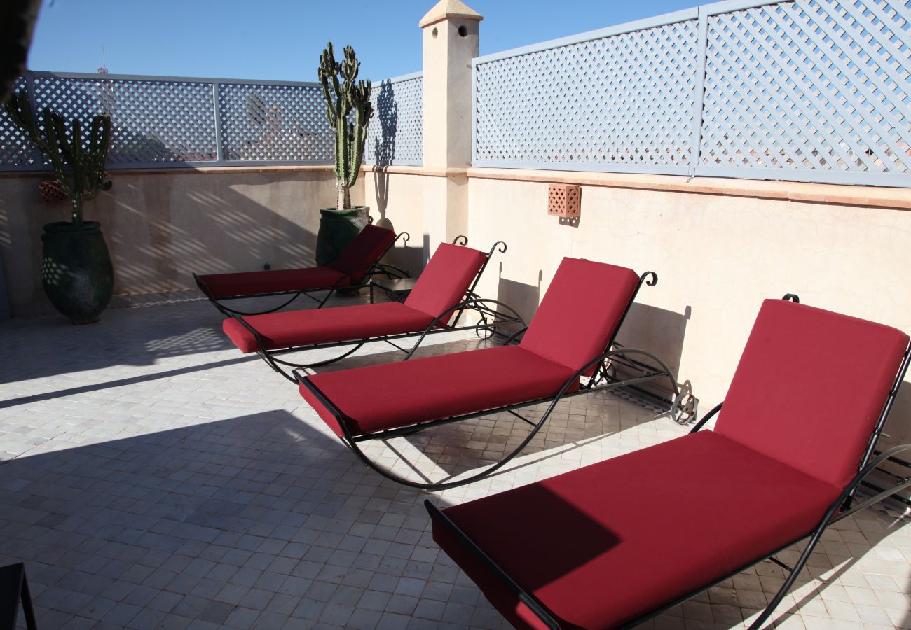 Villa in Marrakech - RIAD ROMANA, riad de charme avec piscine chauffée - MARRAKECH 