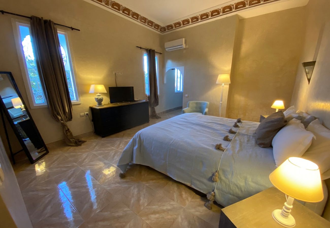 Villa in Marrakech - LA SIESTA, 18 rooms, 41 sleeps for your event in Marrakech