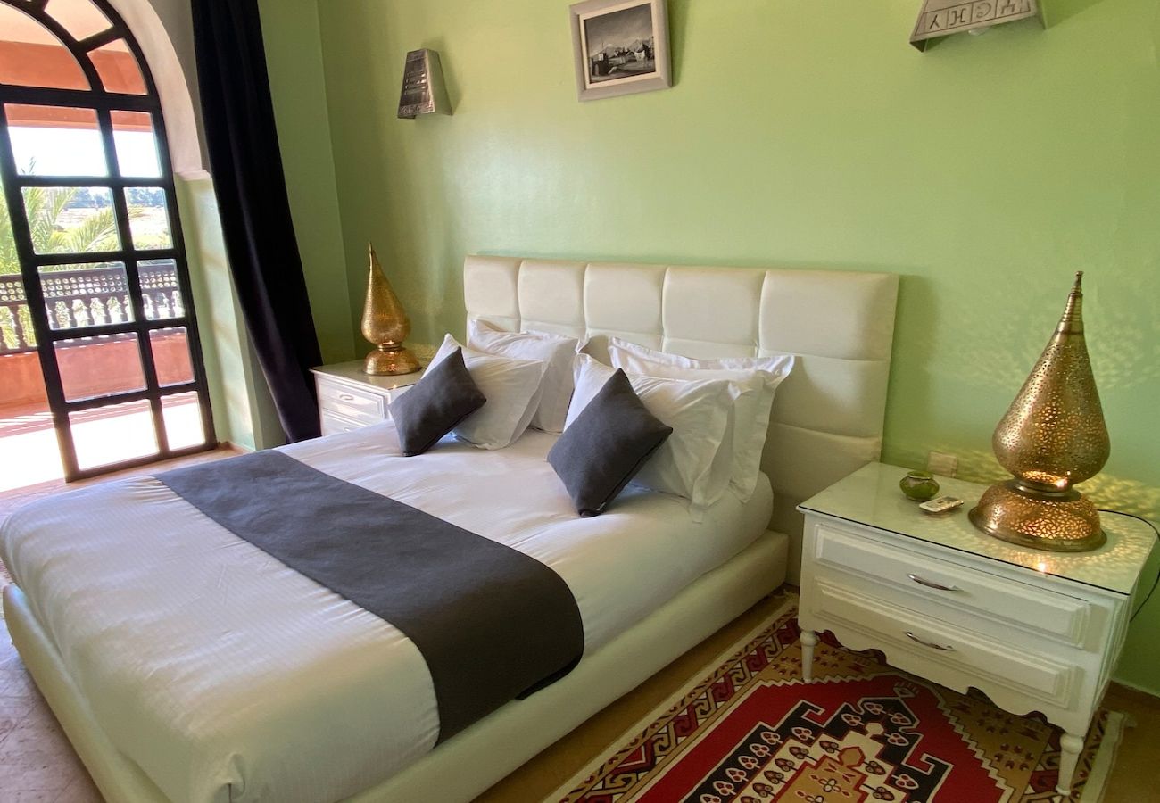 Villa in Marrakech - VILLA DAR JEMA, 24 sleeps, magnificient villa at 15 minutes of Marrakech