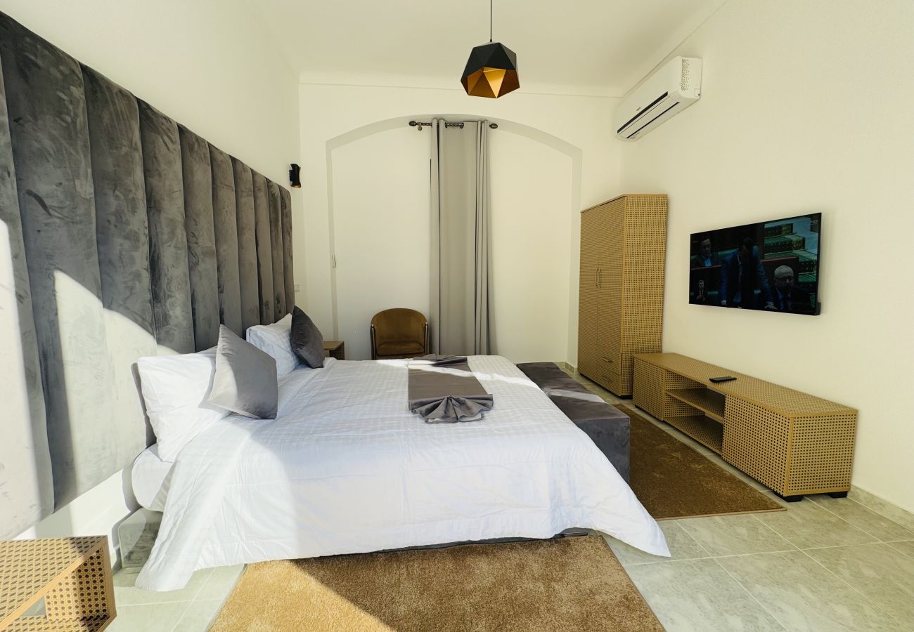 Villa in Marrakech - VILLA LES KASBAHS DE ZARRABA, 5 villas, 64 sleeps, magnificient villa at 15 minutes of Marrakech