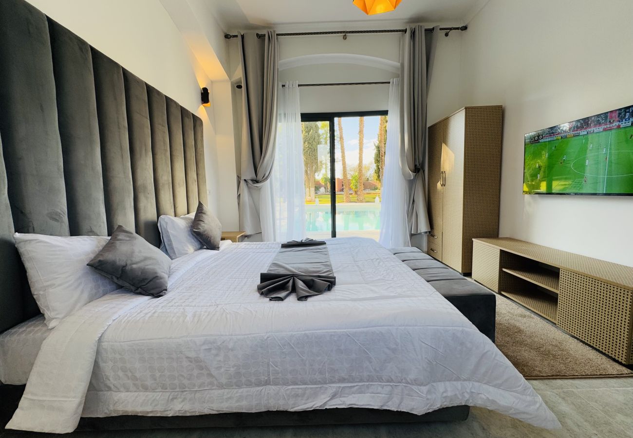 Villa in Marrakech - VILLA LES KASBAHS DE ZARRABA, 5 villas, 64 sleeps, magnificient villa at 15 minutes of Marrakech