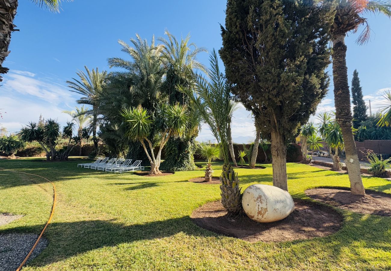 Villa in Marrakech - VILLA LES KASBAHS DE ZARRABA, 5 villas, 64 sleeps, magnificient villa at 15 minutes of Marrakech