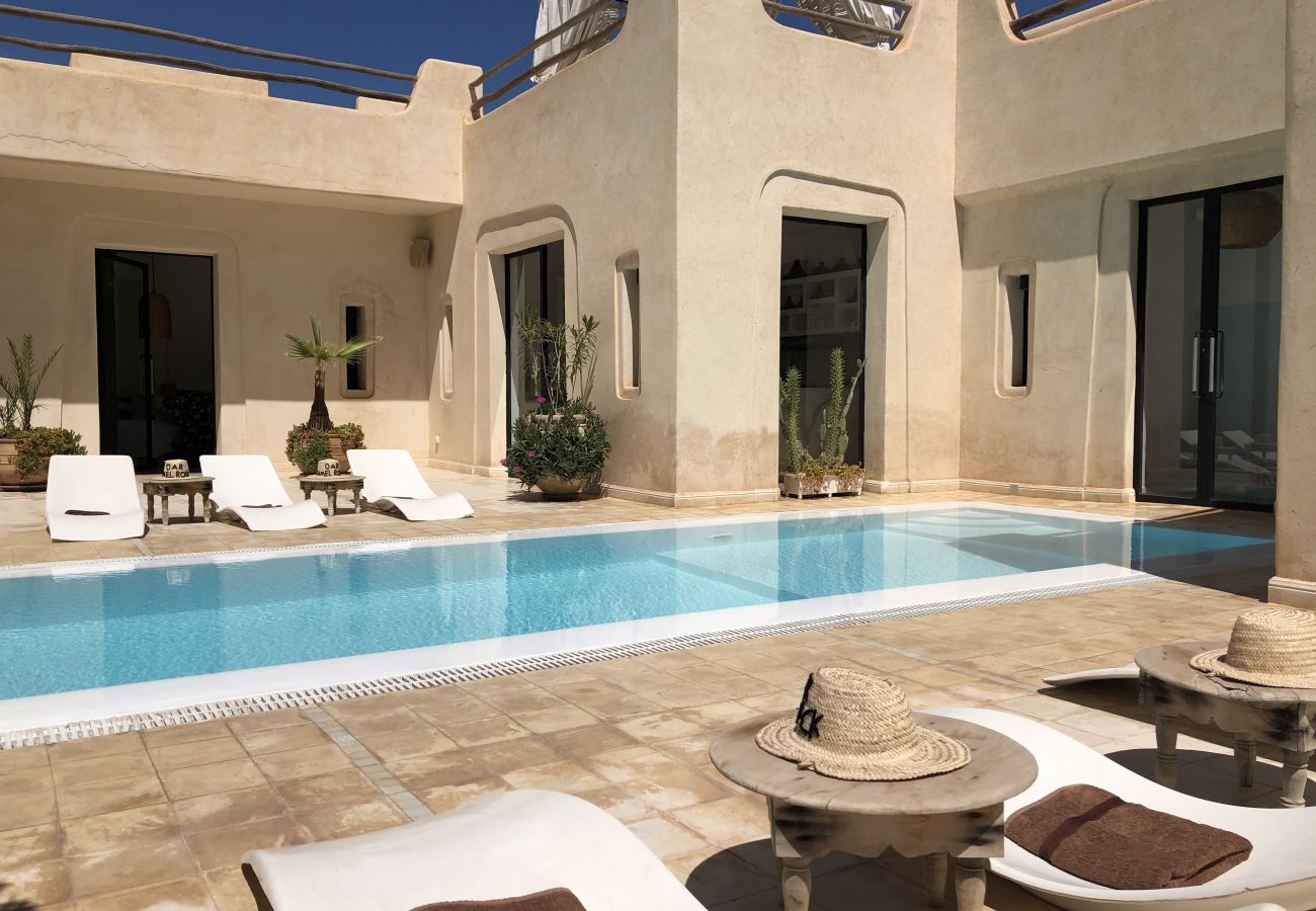 Villa in Marrakech - VILLA DAR KAHINA MARRAKECH - Splendid luxury Villa with heated pool