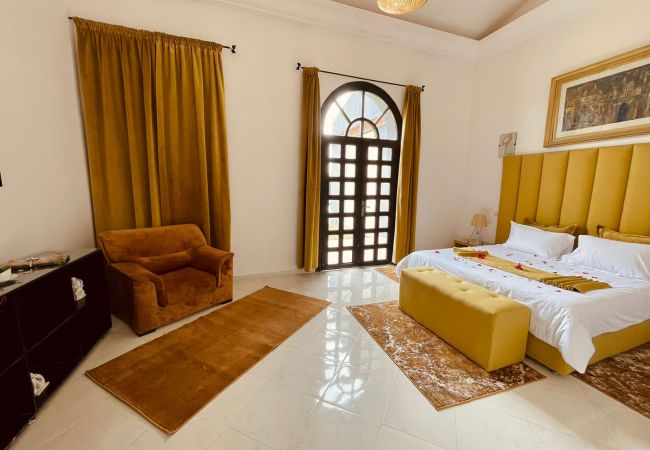 Villa in Marrakech - Villa DELTA, magnificient modern villa with private pool ,15 minutes from center of Marrakech 