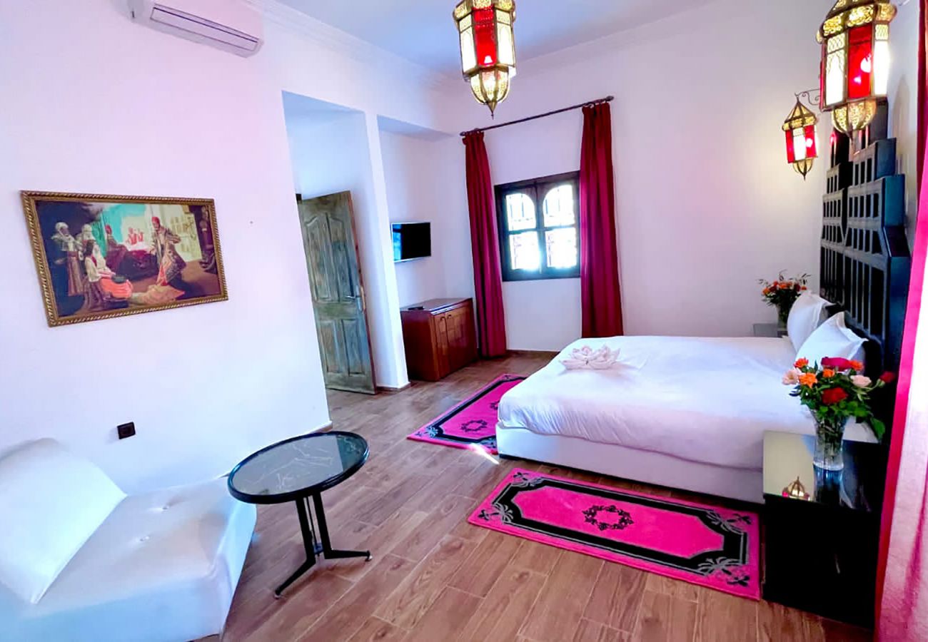 Villa in Marrakech - CASA VICTORIA, 60 sleeps, original villa-riad, perfectly configured for your events in Marrakech