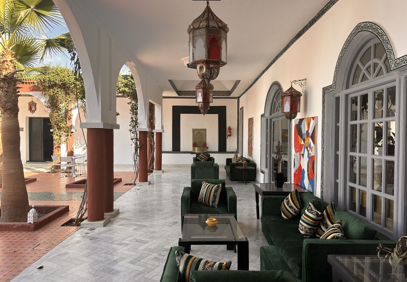 Villa in Marrakech - CASA VICTORIA, 60 sleeps, original villa-riad, perfectly configured for your events in Marrakech