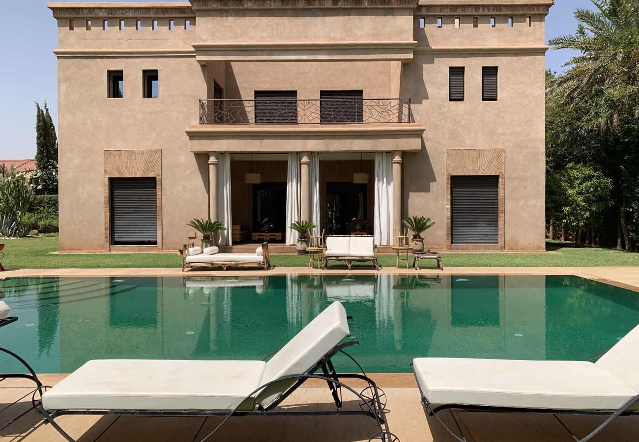 Villa in Marrakech - Villa OMEGA - awesome contemporary Villa at 10 minutes of Marrakech