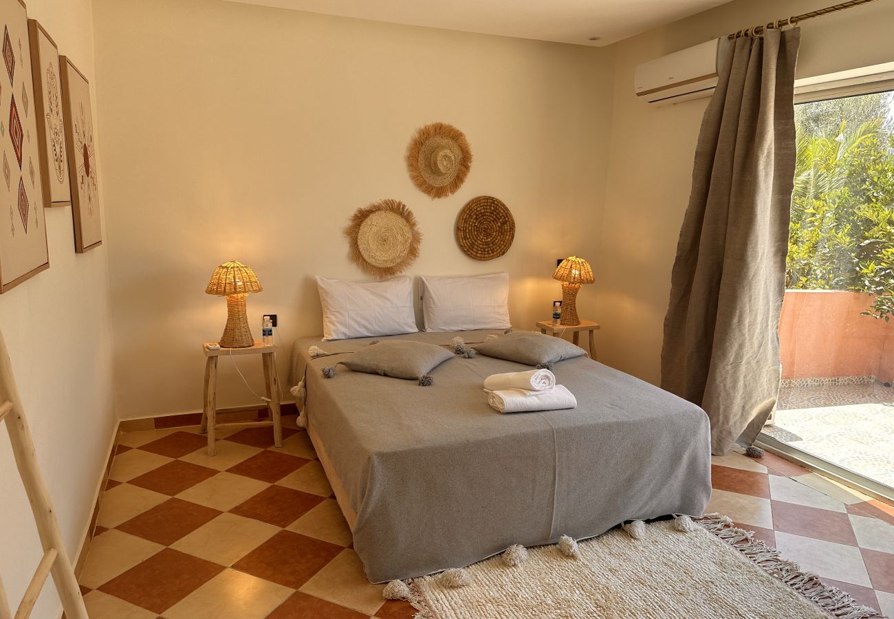 Villa in Marrakech - Bohemian Chic Guest Villa sleeps 35 - KASBAH LINAH Marrakech