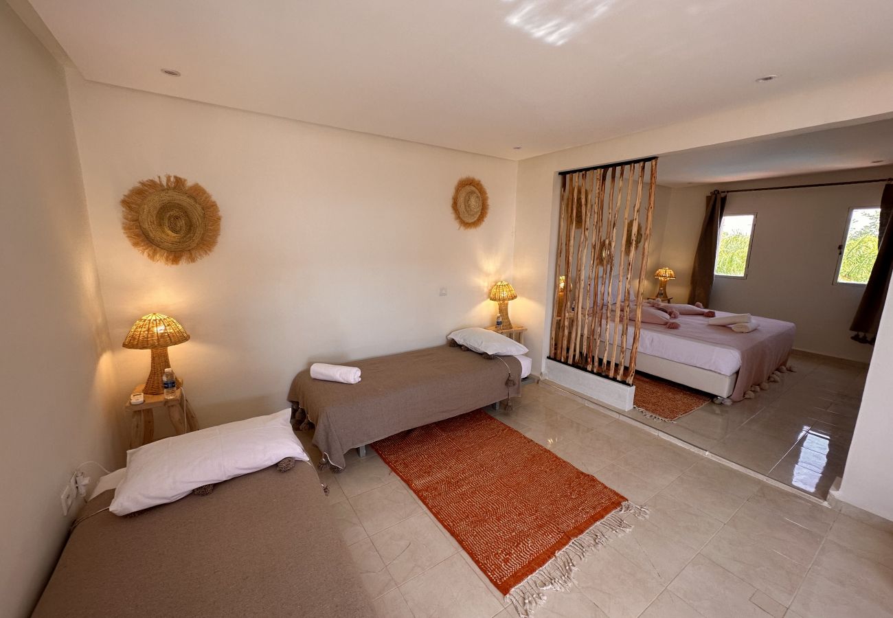 Villa in Marrakech - Bohemian Chic Guest Villa sleeps 35 - KASBAH LINAH Marrakech