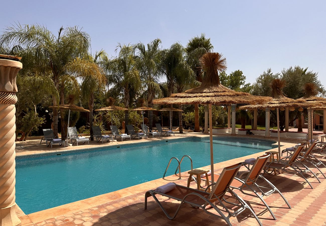 Villa in Marrakech - Bohemian Chic Guest Villa sleeps 35 - KASBAH LINAH Marrakech