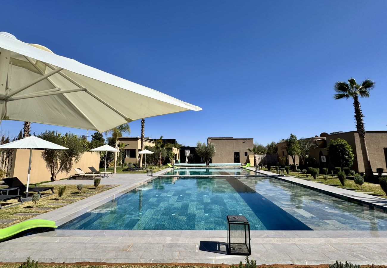 Villa in Marrakech - Villa FRAN, 7 rooms with heated pool