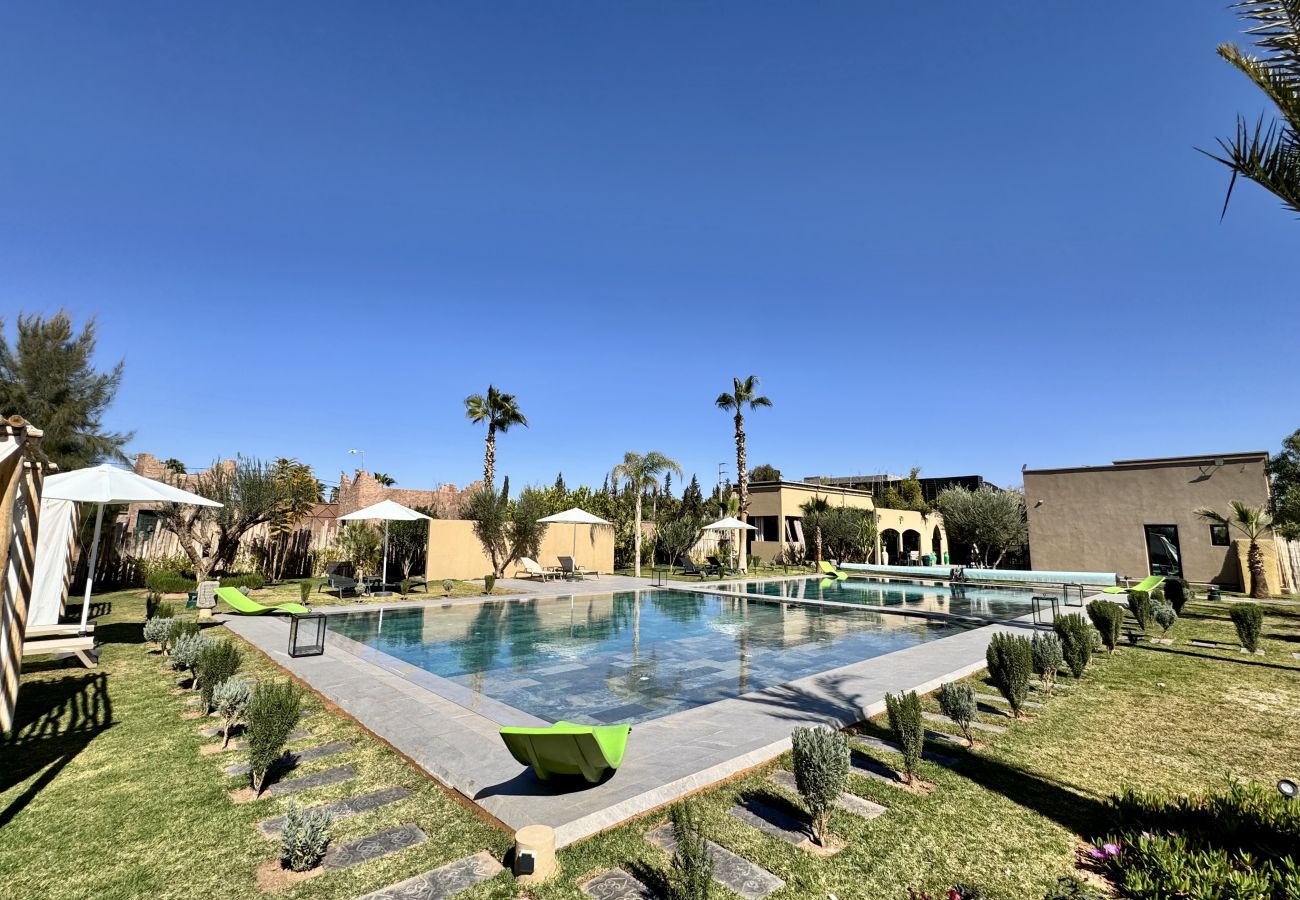Villa in Marrakech - Villa FRAN, 7 rooms with heated pool