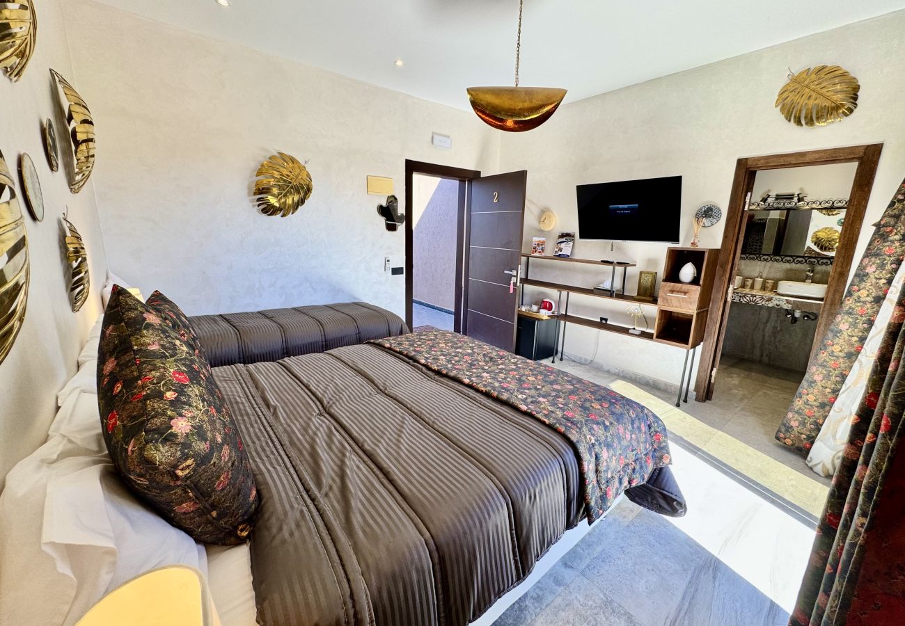 Villa in Marrakech - Villa FRAN, 7 rooms with heated pool