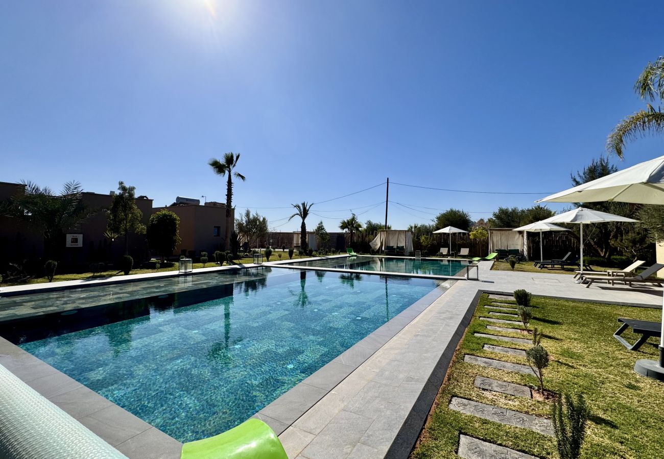 Villa in Marrakech - Villa FRAN, 7 rooms with heated pool
