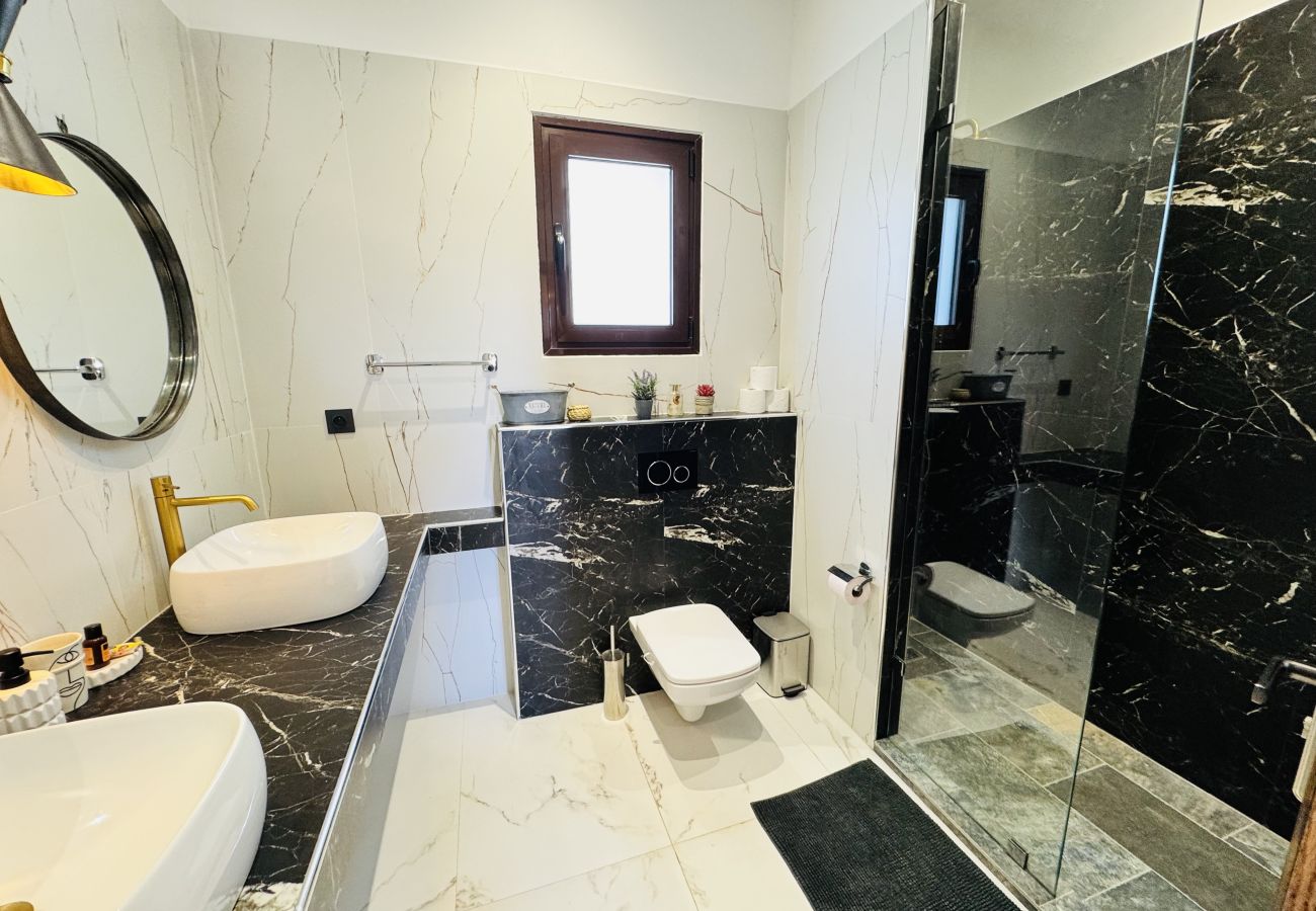 Villa in Marrakech - Villa FRAN, 7 rooms with heated pool