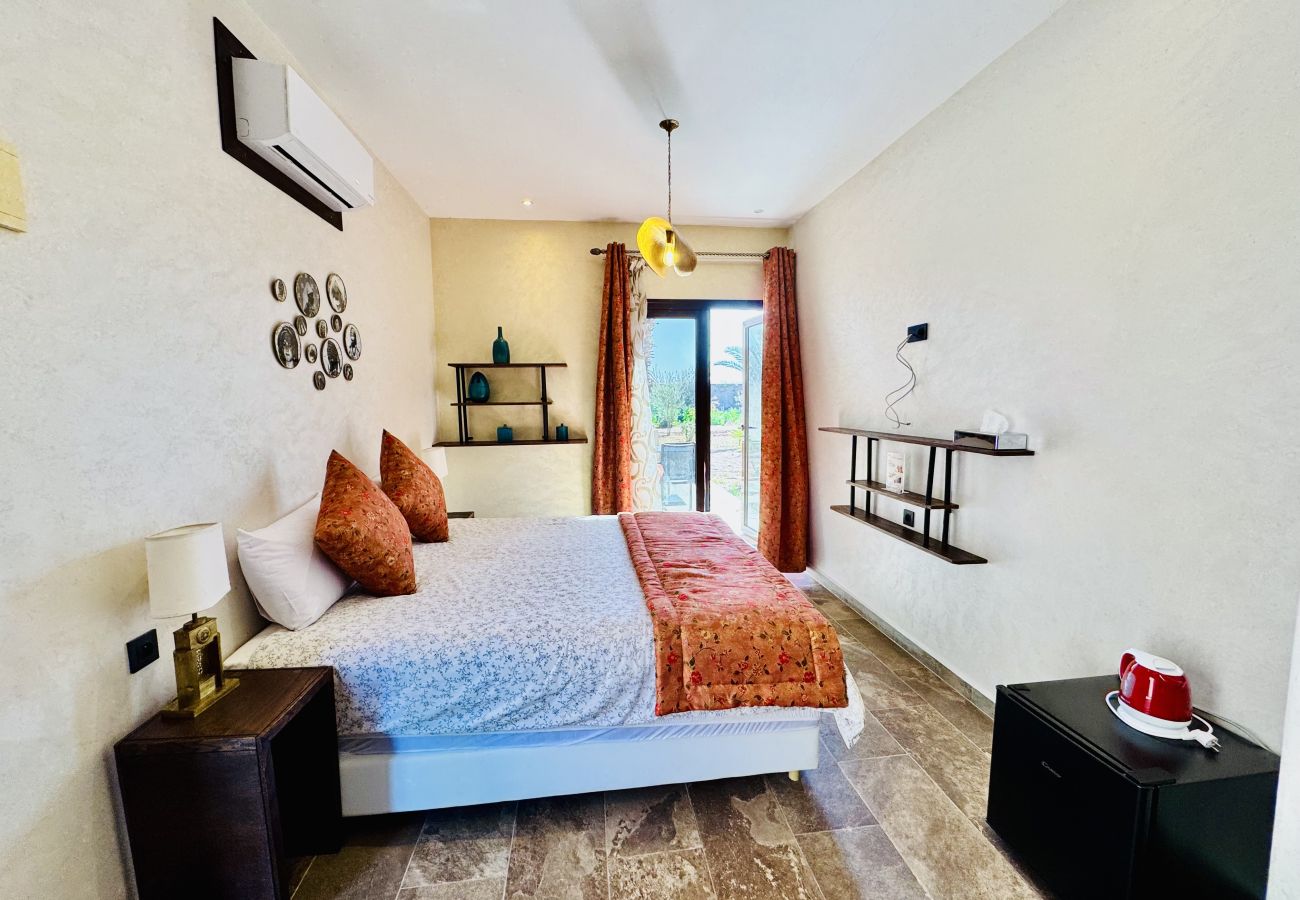 Villa in Marrakech - Villa FRAN, 7 rooms with heated pool
