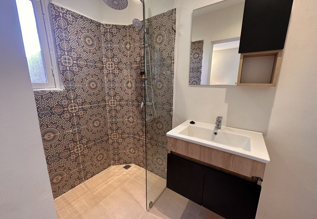 Villa in Marrakech - CASA BIANCA, riad 8 rooms with heated pool