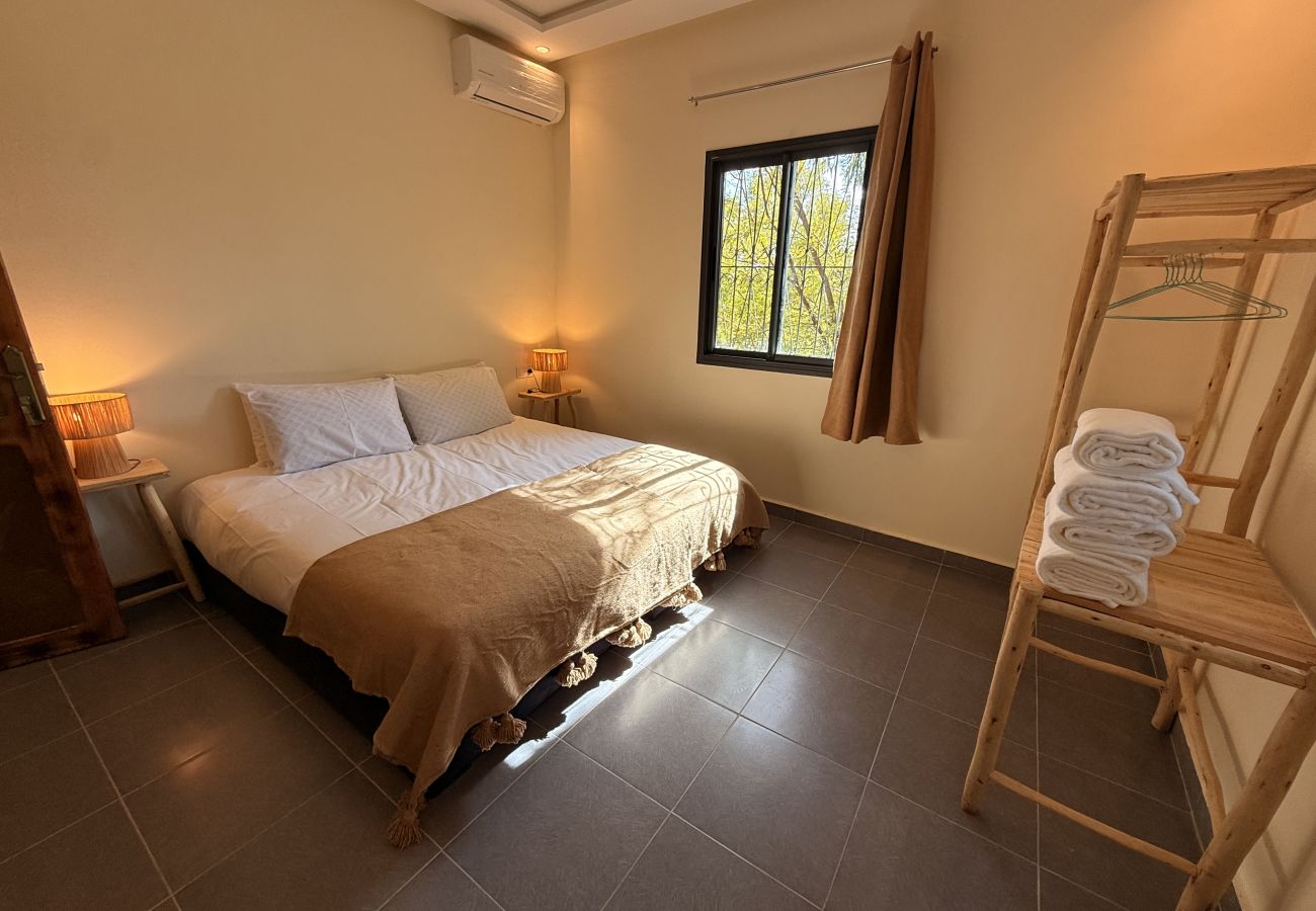 Villa in Marrakech - CASA BIANCA, riad 8 rooms with heated pool