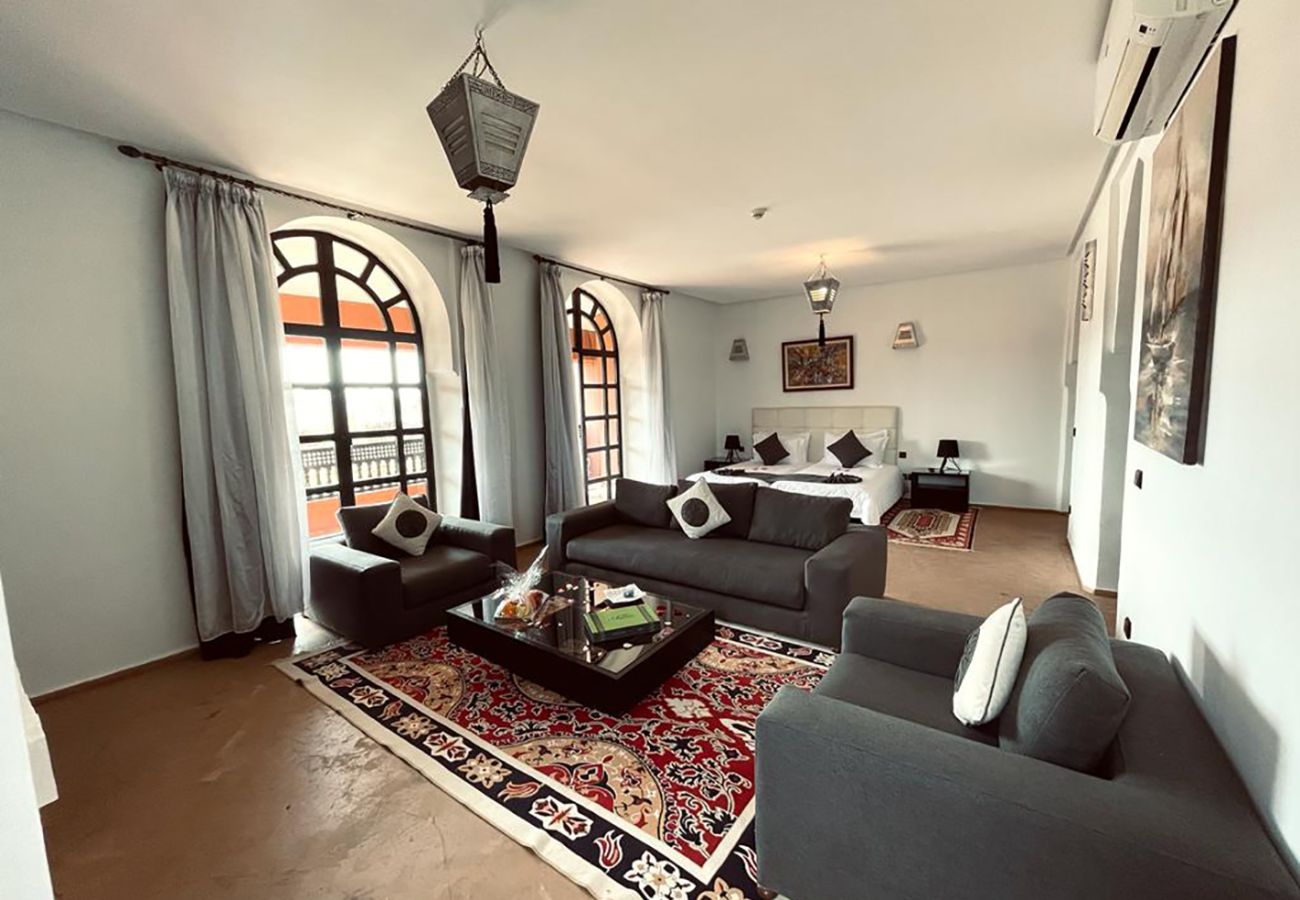 Villa in Marrakech - Villa DAR JEMA, 12 chambres, à 15/20 mns du centre