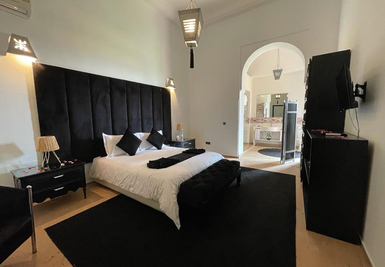 Villa in Marrakech - Villa DAR JEMA, 12 chambres, à 15/20 mns du centre