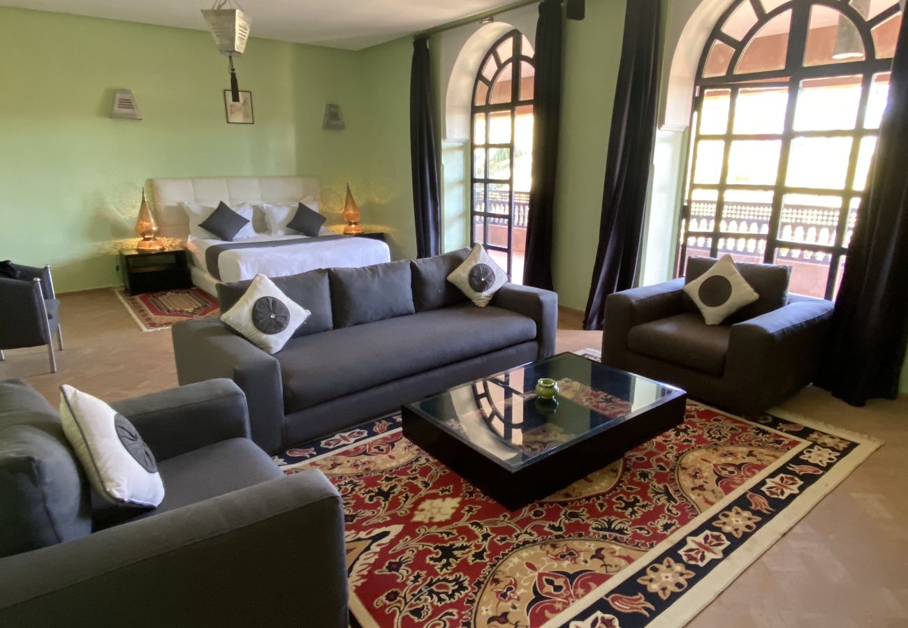 Villa in Marrakech - Villa DAR JEMA, 12 chambres, à 15/20 mns du centre
