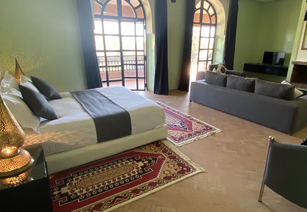 Villa in Marrakech - Villa DAR JEMA, 12 chambres, à 15/20 mns du centre