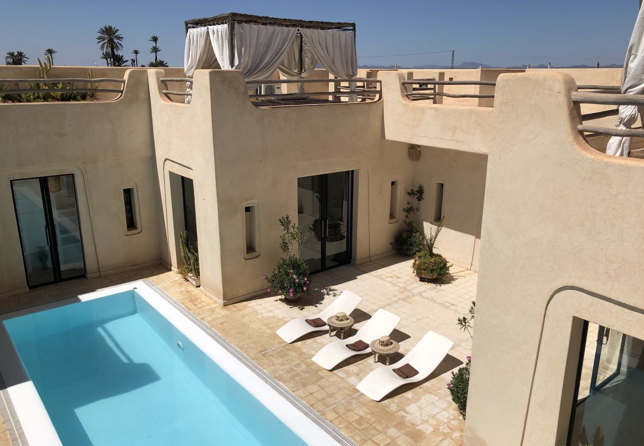 Villa à Marrakech Alentours - VILLA DAR KAHINA MARRAKECH - Splendide Villa de Luxe avec piscine chauffée