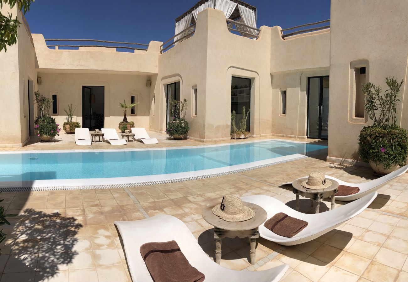 Villa à Marrakech - VILLA DAR KAHINA MARRAKECH - Splendide Villa de Luxe avec piscine chauffée