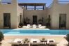 Villa à Marrakech - VILLA DAR KAHINA MARRAKECH - Splendide Villa de Luxe avec piscine chauffée Villa à Marrakech - VILLA DAR KAHINA MARRAKECH - Splendide Villa de Luxe avec piscine chauffée