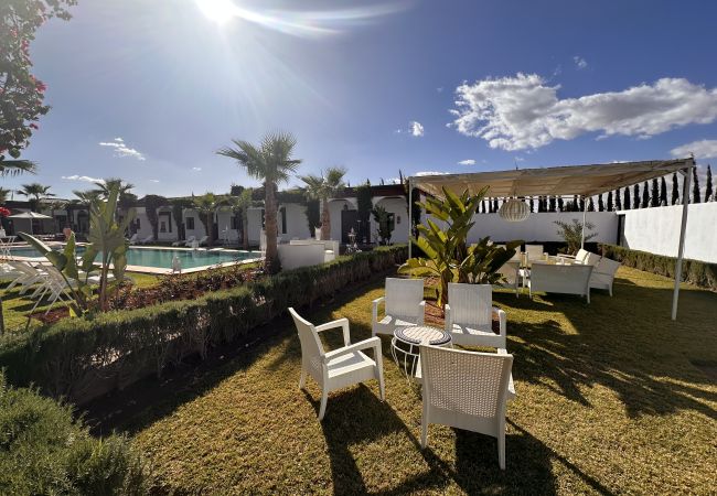 Villa à Marrakech - CASA VICTORIA, 60 couchages, villa-riad atypique, parfait pour vos événements à Marrakech
