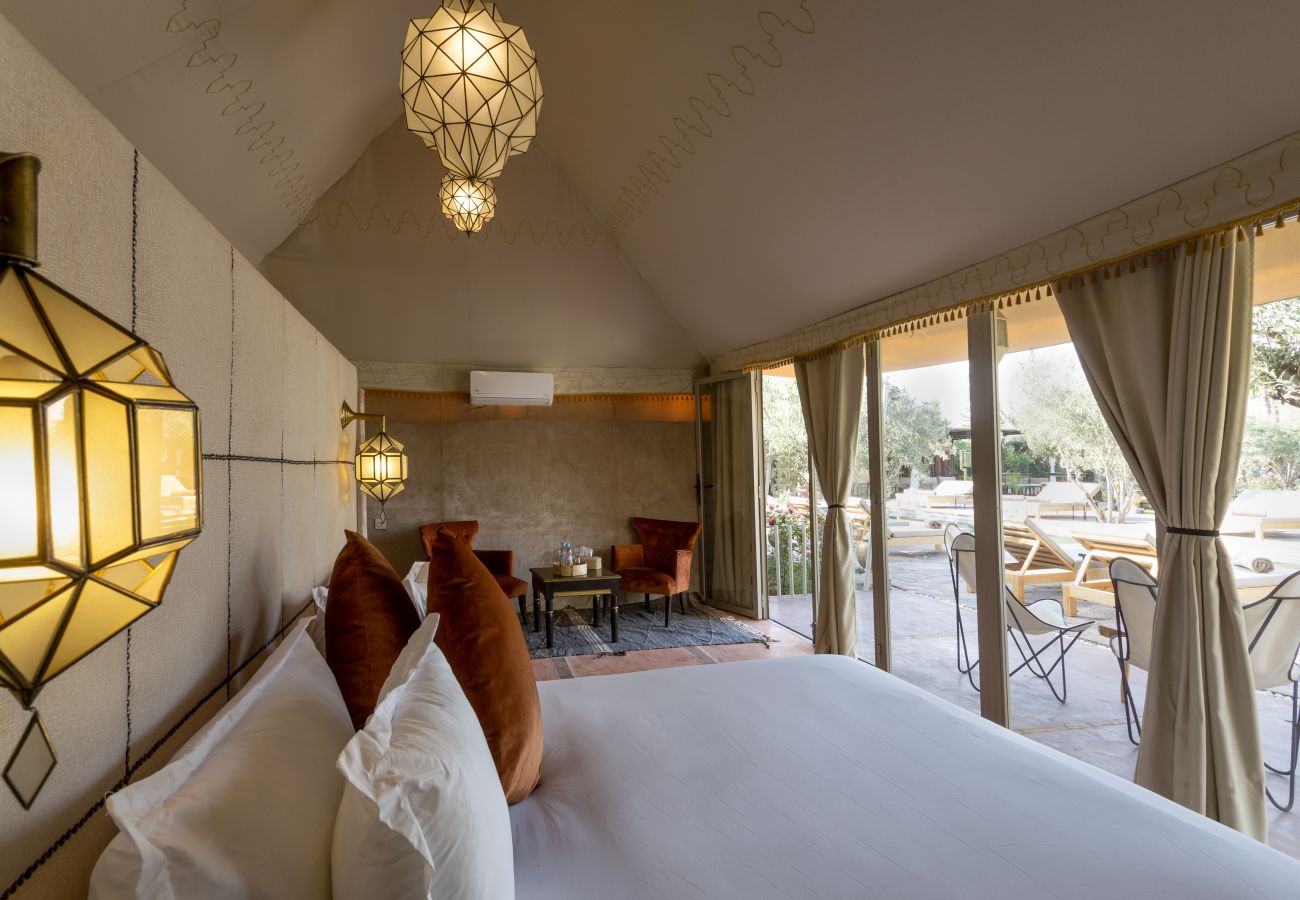 Villa à Marrakech - OASIS COCO, 27 couchages, domaine événementiel de rêve à 8 mns du centre de Marrakech