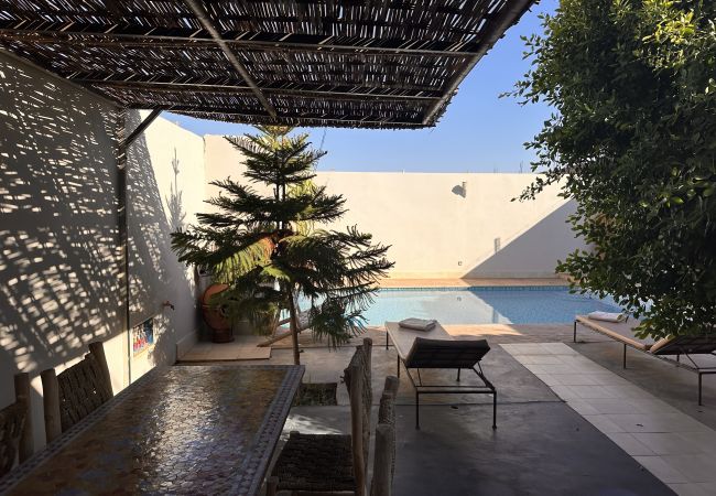 Maison à Marrakech - Maison de charme, avec piscine privée à 10 mns du centre Maison à Marrakech - Maison de charme, avec piscine privée à 10 mns du centre