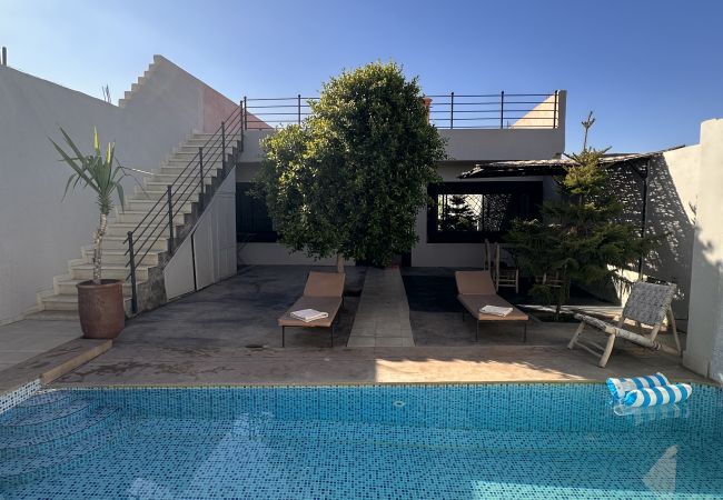 Maison à Marrakech - Maison de charme, avec piscine privée à 10 mns du centre Maison à Marrakech - Maison de charme, avec piscine privée à 10 mns du centre