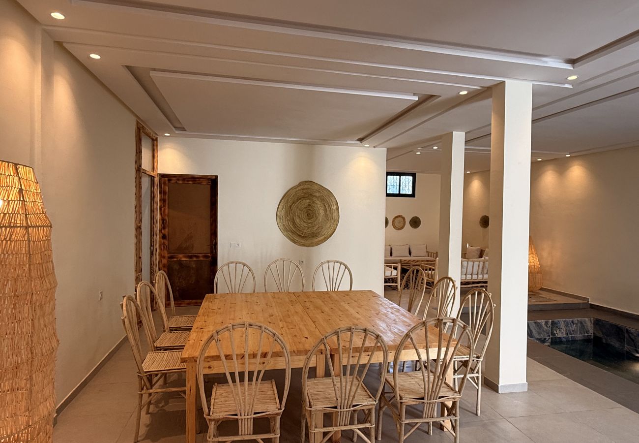 Villa à Marrakech - CASA BIANCA, riad 7 chambres avec piscine chauffée intérieure