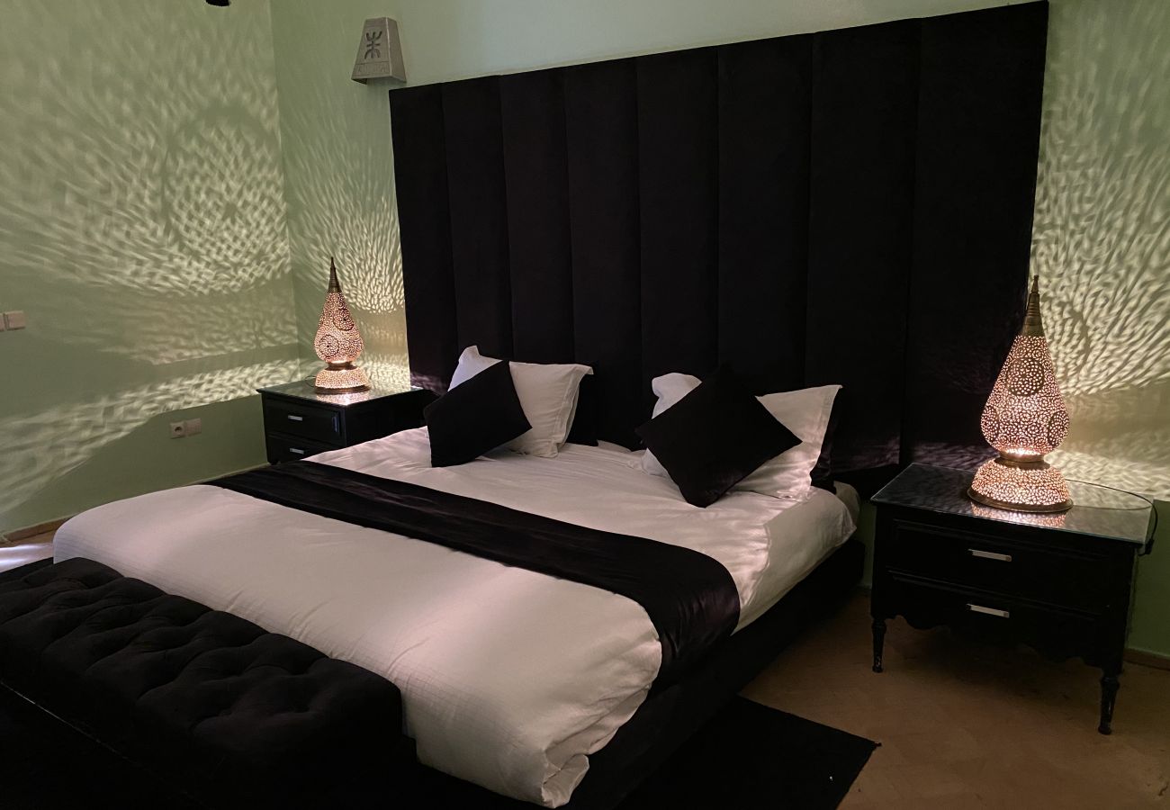 Villa à Marrakech - Villa DAR JEMA, 12 chambres, à 15/20 mns du centre